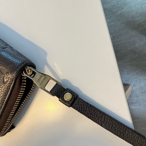 Louis Vuitton Embossed Brown Compact Wallet - Picture 3 of 8